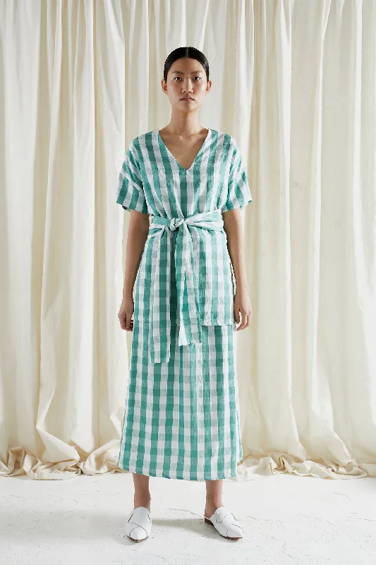 One-Day Only TEMPTATION TOP ~ REVERSIBLE ~ APPLE [ Green & White Gingham, Wrap Waist Ties ]