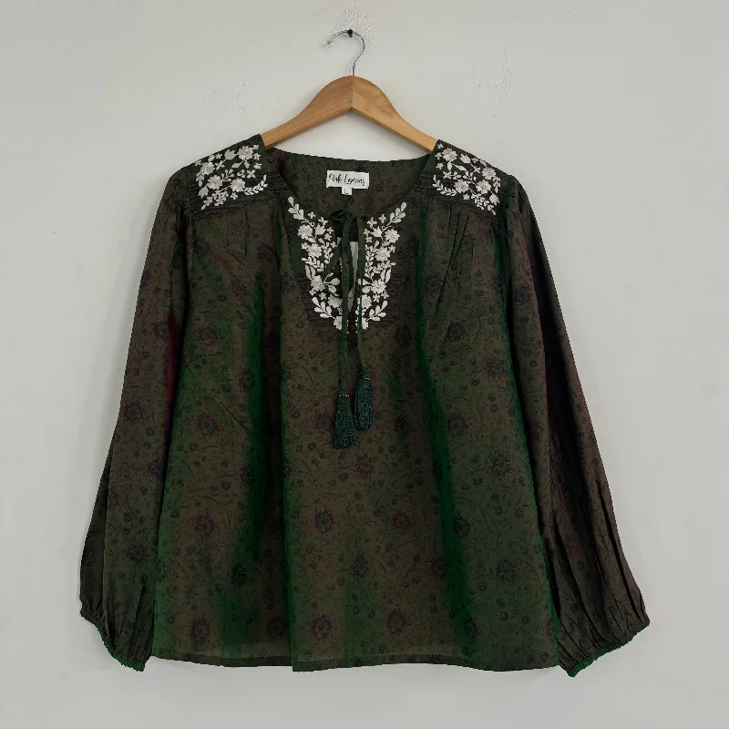 Weekend Deals to Make You Happy Lolita Embroidered Silk Blouse 134 - M